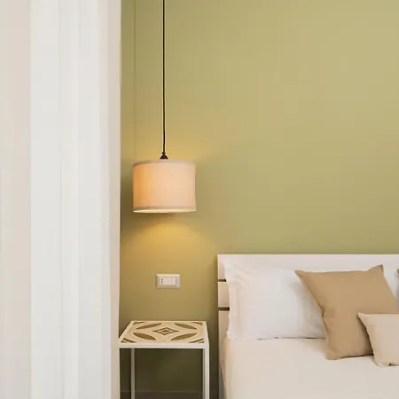 Zest House 3* Pompeya